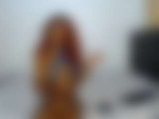 Live cam show with GoldMistres - Blowjob on Soda Cam