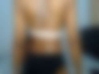 Live cam show with GoldMistres - College on Streamer API