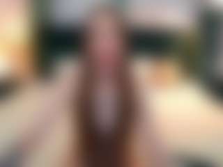 Live cam show with IsabelleDiorr - Green Eyes on Dare Cams