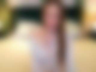 Live cam show with IsabelleDiorr - Green Eyes on hotwifechat.live