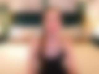 Live cam show with IsabelleDiorr - Young Adult on Camsoda