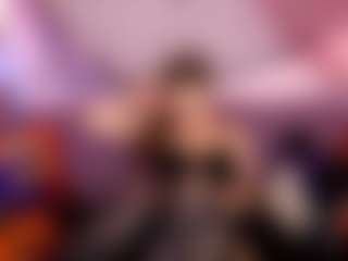 IsabelleDiorr's Live Sex Cam Show