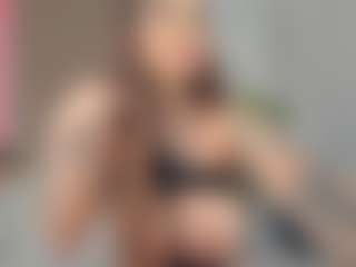 Live cam show with Jessy-Cruz - Genital Piercings on SpunkLive