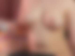 Live cam show with KittyLissa - Princess on fuck-show.com