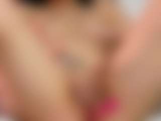 Live cam show with KittyLissa - Body Massage on Milfs Live