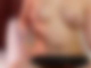 Live cam show with KittyLissa - Dirty Talk on Gym Cam Girls