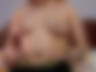Live cam show with KittyLissa - Handjob on Soda Cam
