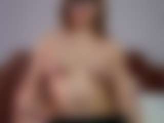 KittyLissa's Live Sex Cam Show