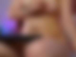 KittyLissa's Live Sex Cam Show