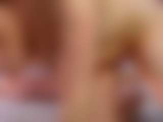 Live cam show with KittyLissa - Body Massage on sexytreat.net