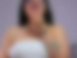 Live cam show with KittyLissa - Smoking on CamClone