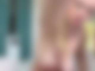 Live cam show with LanaLee - Normal on Camsoda