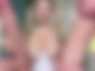 Live cam show with LanaLee - Ride Torso on StripNow