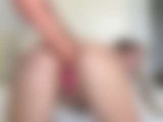 Live cam show with LanaLee - Fingering on Camsoda