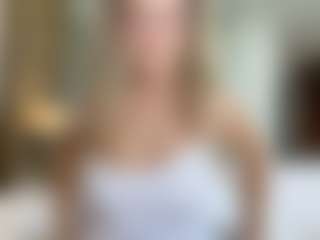 Live cam show with LanaLee - Fingers on xxxlivecams.org