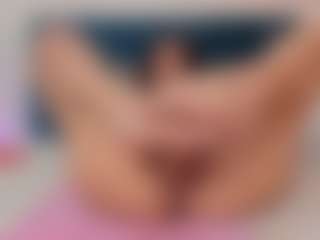 LilaRoos's Live Sex Cam Show