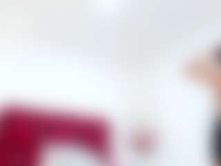 LilaRoos's Live Sex Cam Show