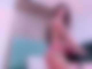 Live cam show with LilaRoos - Blowjob on CamwithHer