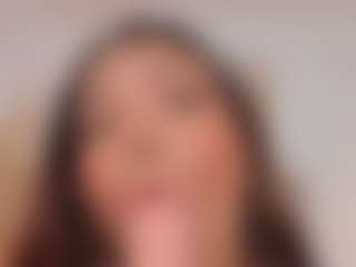 Live cam show with LilaRoos - Spank on Milfs Live