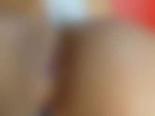lulamia68's Live Sex Cam Show