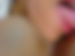 lulamia68's Live Sex Cam Show