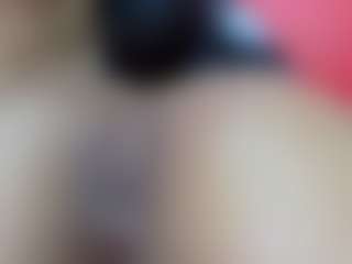 Live cam show with lulamia68 - Average on Gym Cam Girls