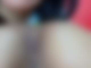 lulamia68's Live Sex Cam Show