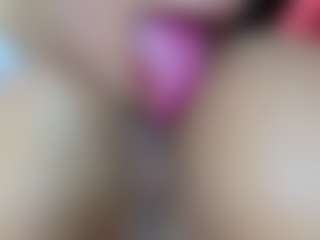 lulamia68's Live Sex Cam Show