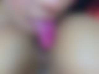 lulamia68's Live Sex Cam Show