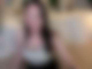 Live cam show with MayaWinters - Moaning on Free Soda