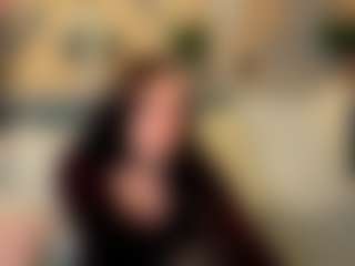 Live cam show with MayaWinters - Moaning on Gym Cam Girls