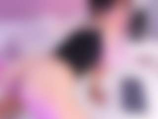 Live cam show with NatyBliss - Shaved Pussy on CamwithHer