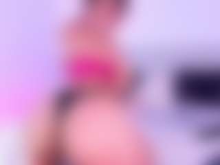 Live cam show with NatyBliss - Doggy on Camming Site