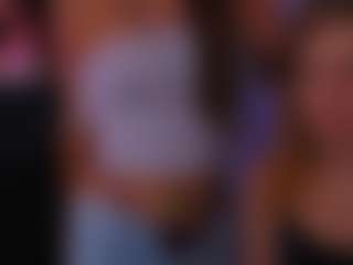 Live cam show with prettyamyy - Brown Hair on Camsoda