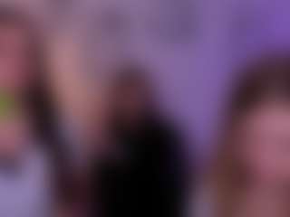 Live cam show with prettyamyy - Blue Eyes on livesuperchat.net