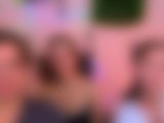 Live cam show with prettyamyy - Small Tits on livesuperchat.net