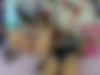 royaltemptaation's Live Sex Cam Show