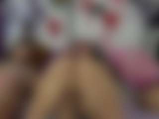 royaltemptaation's Live Sex Cam Show