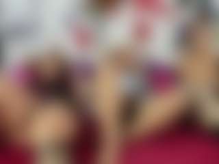 royaltemptaation's Live Sex Cam Show