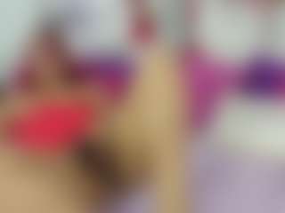 royaltemptaation's Live Sex Cam Show
