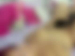 royaltemptaation's Live Sex Cam Show