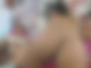 Live cam show with royaltemptaation - Striptease on TastyBlacksLive