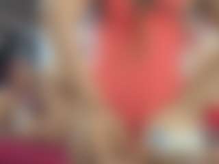 Live cam show with royaltemptaation - Body Massage on PervPlay.com
