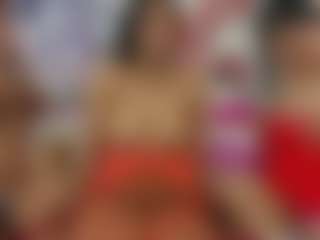 Live cam show with royaltemptaation - Young Adult on 1on1-livenow