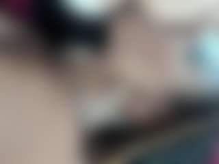 royaltemptaation's Live Sex Cam Show