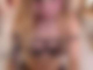 Sia-Foxx01's Live Sex Cam Show