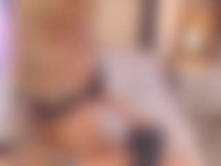 Sia-Foxx01's Live Sex Cam Show