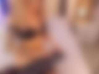 Live cam show with Sia-Foxx01 - Normal on Camsoda