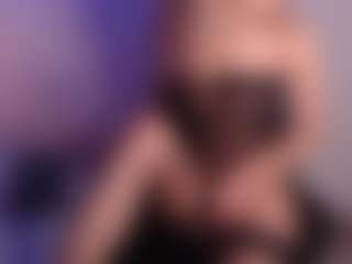 Sia-Foxx01's Live Sex Cam Show