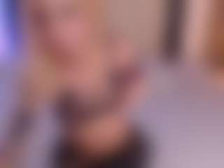 Live cam show with Sia-Foxx01 - Petite Teen (18+) on sexytreat.net